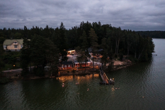 SYKSYINEN UINTI JA SAUNARETKI JÄRVELÄÄN